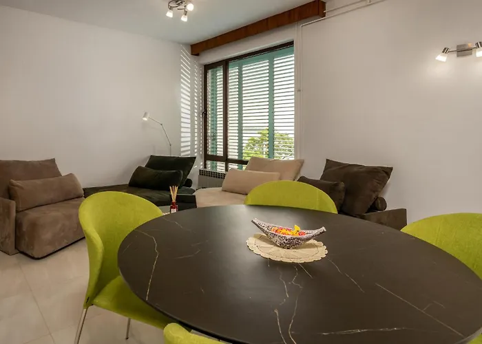 度假居 3 Bedroom Awesome In Banjol