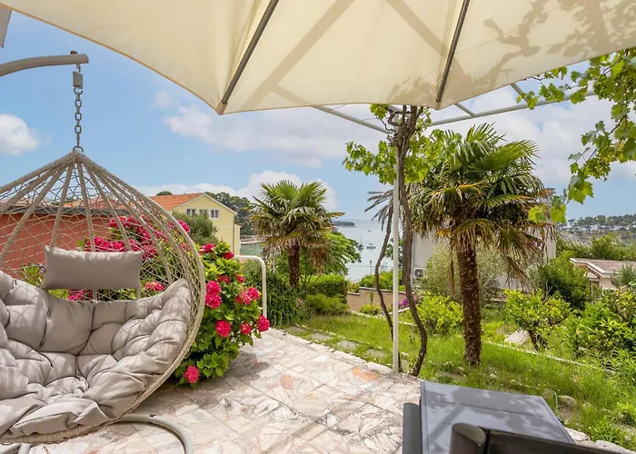 度假居 3 Bedroom Awesome In Banjol