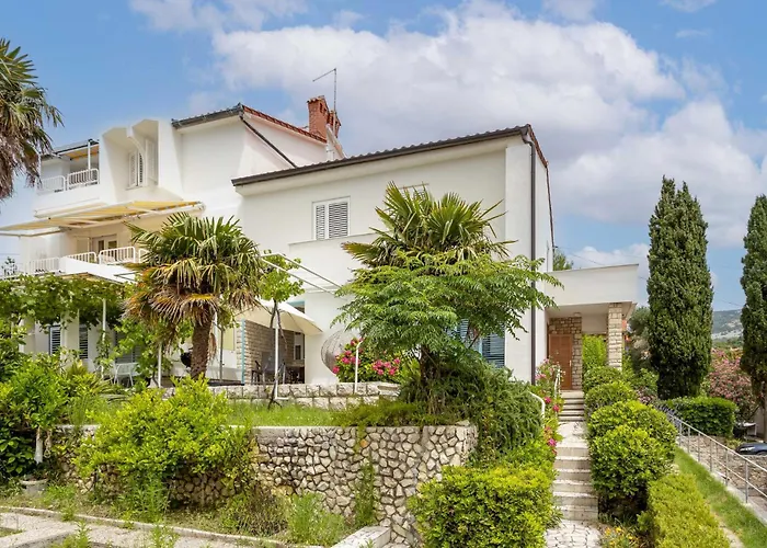 度假居 3 Bedroom Awesome In Banjol