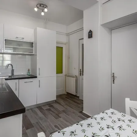 Lovely In With House Sea View Holiday home